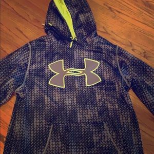 Under armor sweatshirt